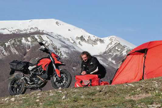 HILLEBERG 冒險家｜騎機車環遊世界六年的 Uwe Krauss
